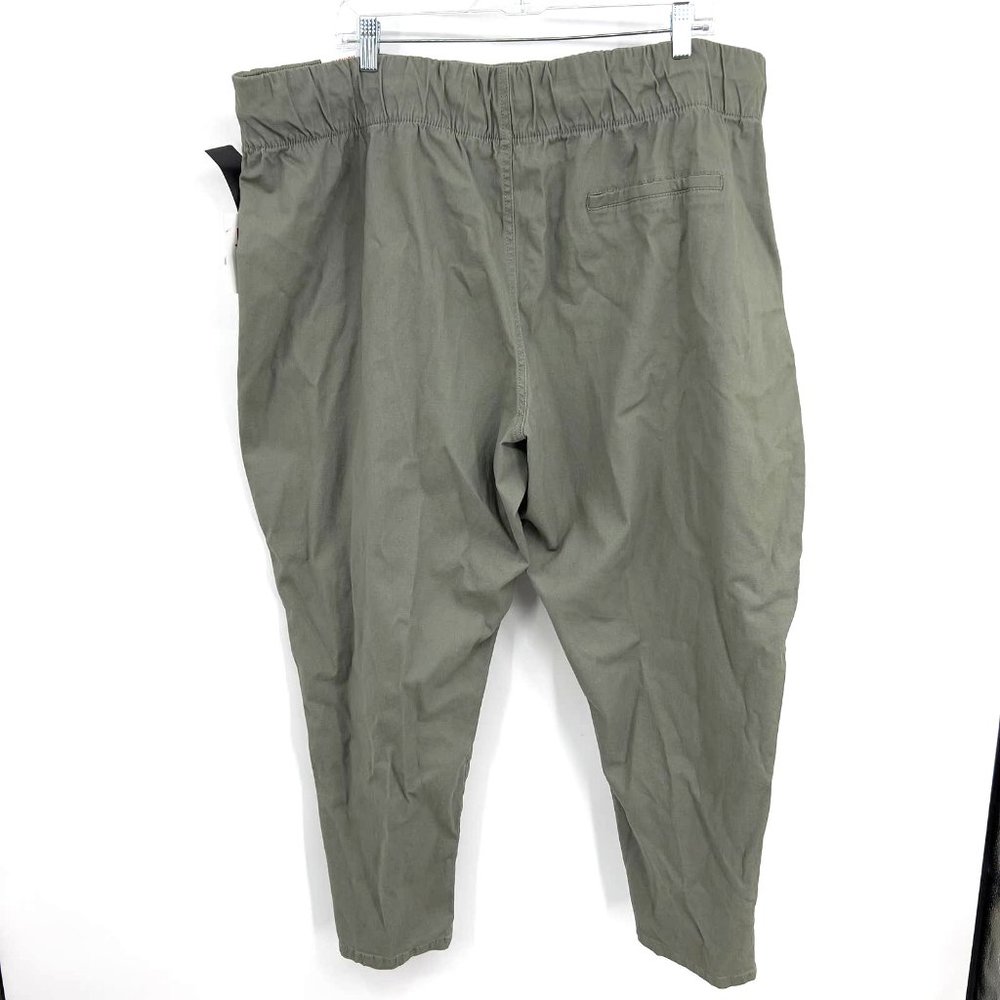 Celebrity Pink Trendy Plus Size Zip-Pocket Pull-On Pants Kale Green Size 3X NWT - Picture 6 of 7